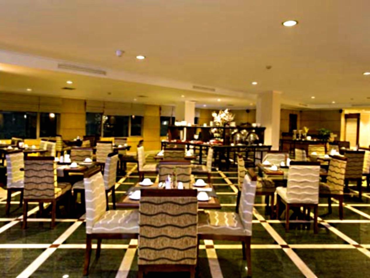 Aston Tropicana Hotel Μπαντούνγκ Εξωτερικό φωτογραφία