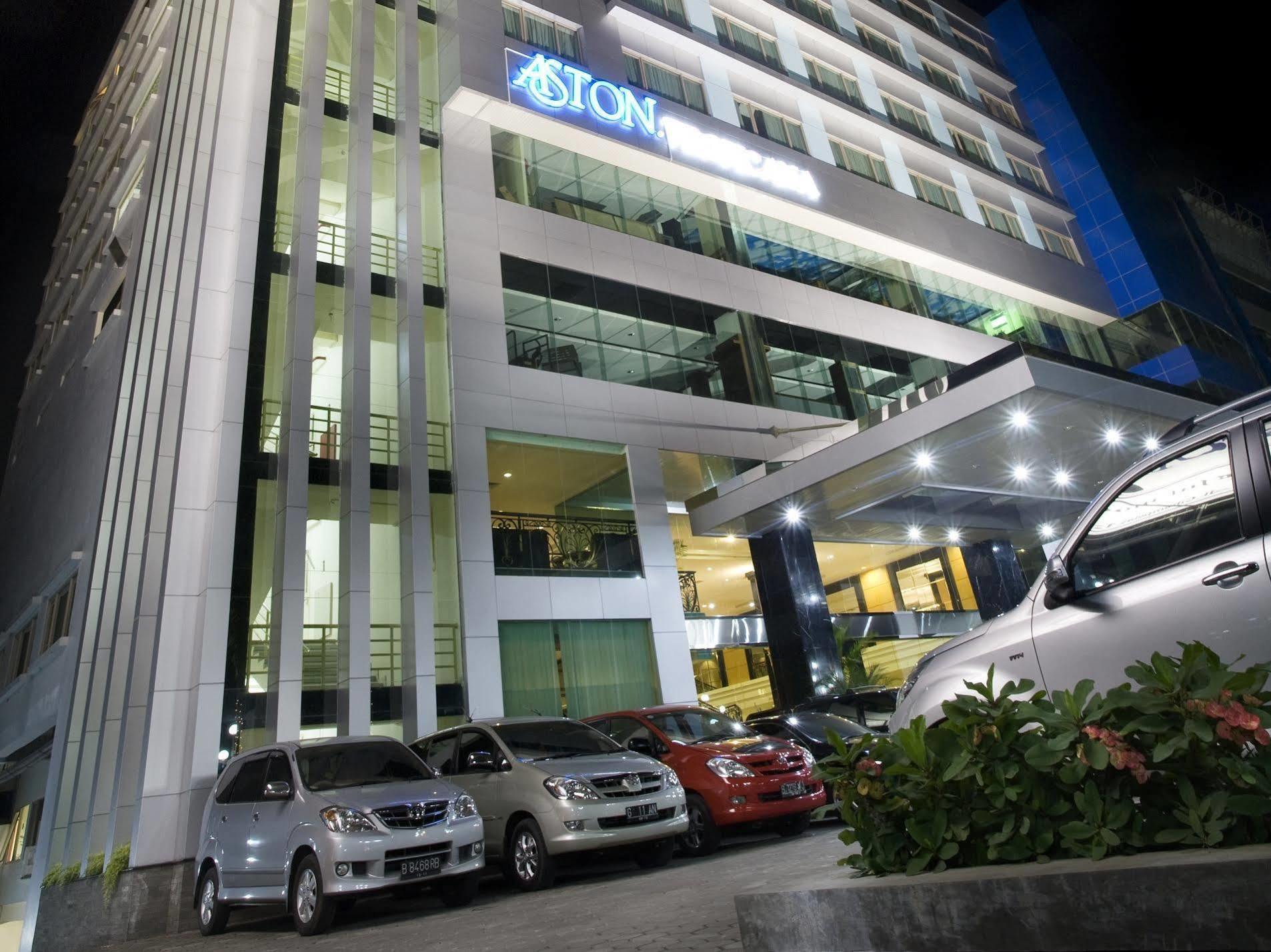 Aston Tropicana Hotel Μπαντούνγκ Εξωτερικό φωτογραφία