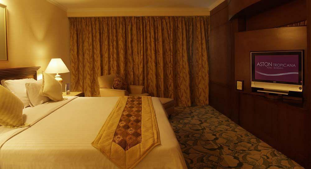 Aston Tropicana Hotel Μπαντούνγκ Εξωτερικό φωτογραφία