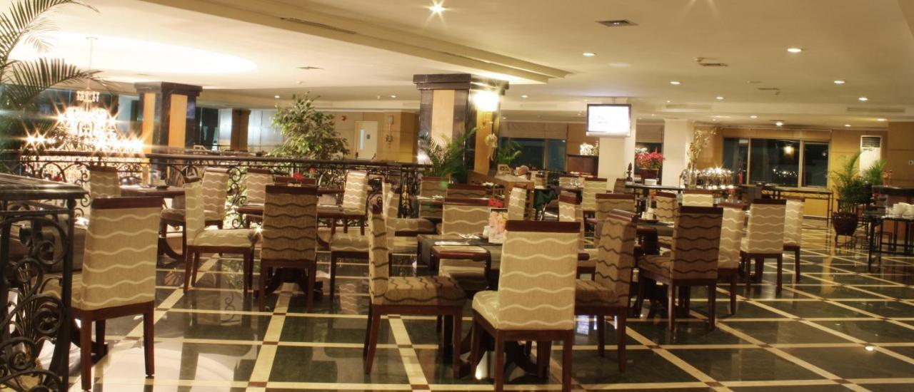 Aston Tropicana Hotel Μπαντούνγκ Εξωτερικό φωτογραφία